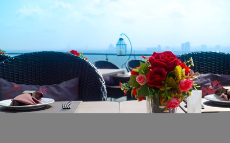 Romantic Restaurant Tablescapes: Furniture That Sets the Mood