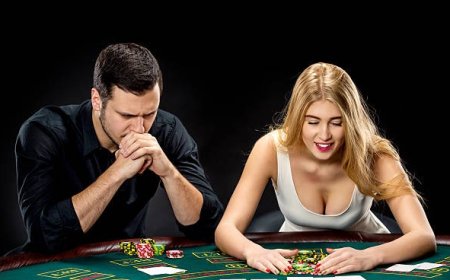 Finding Unexpected Romance at the Poker Table