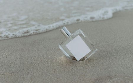 Unisex Perfumes: Why Gender-Neutral Scents Are Gaining Popularity