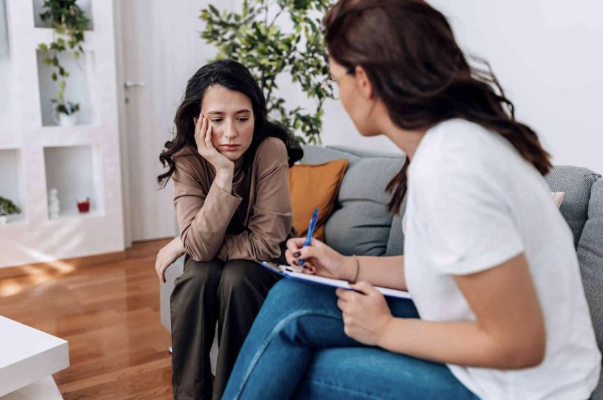 Breaking the Cycle: How Psychiatry Helps Heal Bulimia’s Physical & Emotional Scars