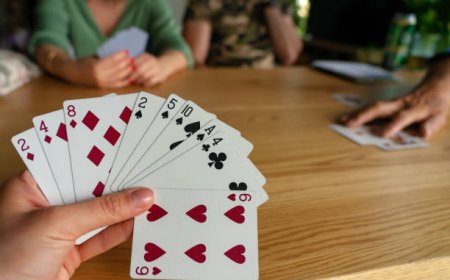 Why This Classic Card Game Still Has a Place on Our Phones and in Our Hearts