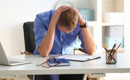 How Peer Support Strengthens Panic Attack Teenager Treatment