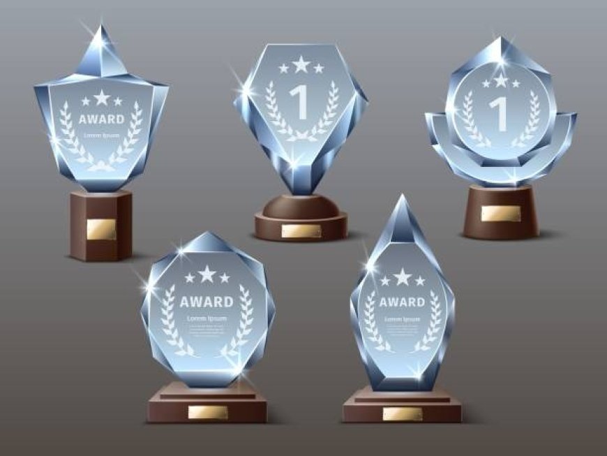 Top Types of Corporate Awards and When to Use Each One