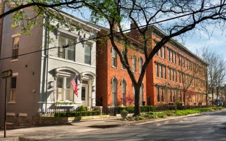 How to Choose the Right Vanity for a Historic Home in Cincinnati