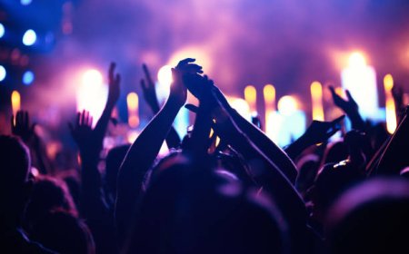 How Do You Plan a Group Night Out in El Paso?