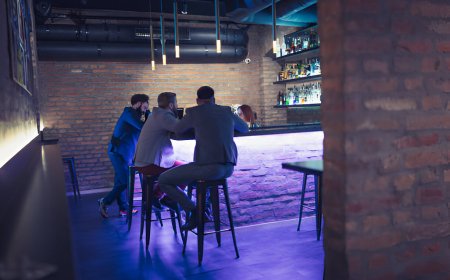 Creating Memorable Nights: How Bar Design Brings People Together