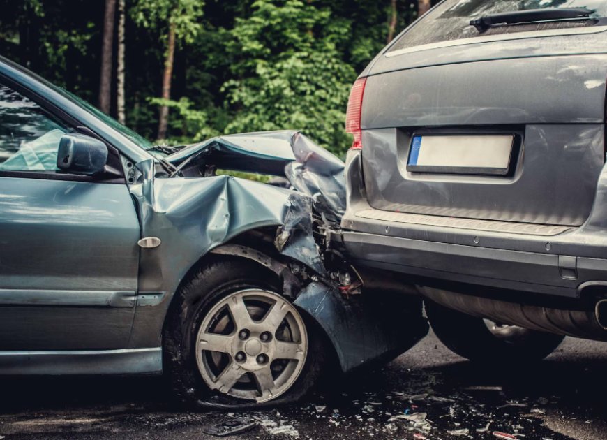 Why Truck Accident Cases Are More Complex Than Car Crashes